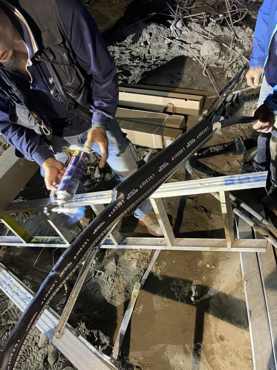 桃園高壓中間接續